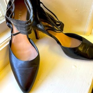 Kelly and Kate size 10 black heels.